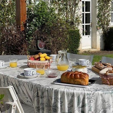 Domaine De Bel Ebat Paucourt Exterior foto